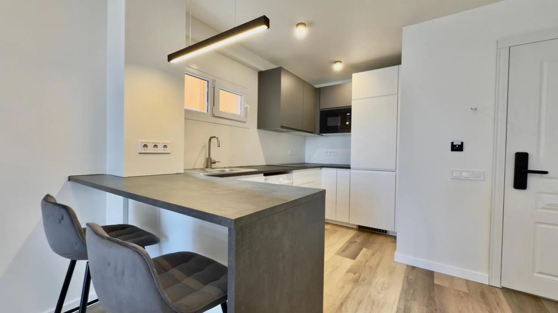 Cor - Precioso Apartamento Totalmente Reformado Benalmadena 0*,  Spain
