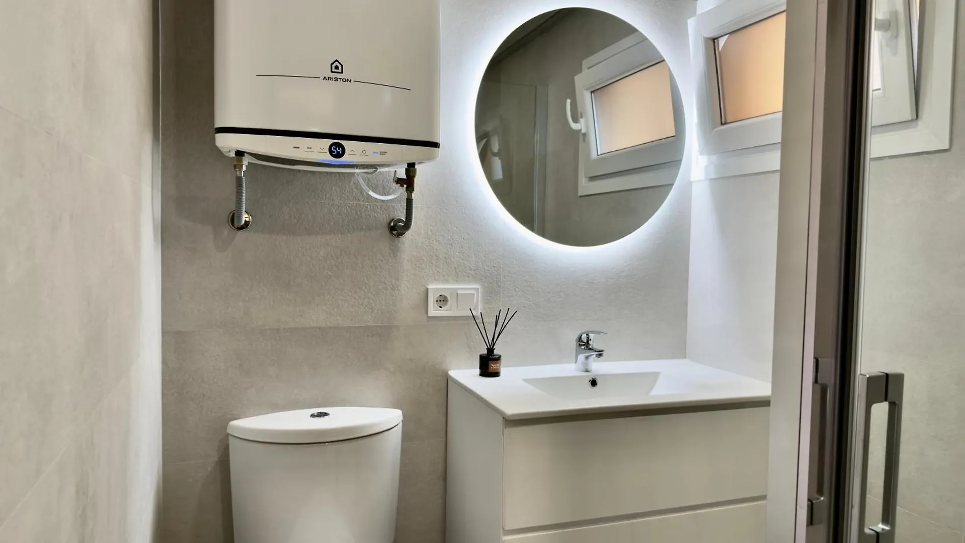 Cor - Precioso Apartamento Totalmente Reformado Benalmadena